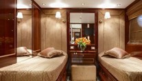 IRAKLIS L Twin Cabin